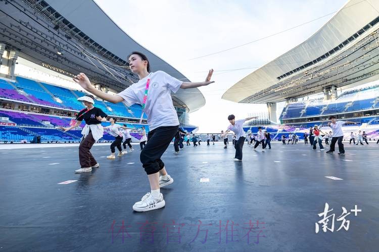 十五运会开幕式进入场内排练阶段 十五运会开幕式进入场内排练阶段